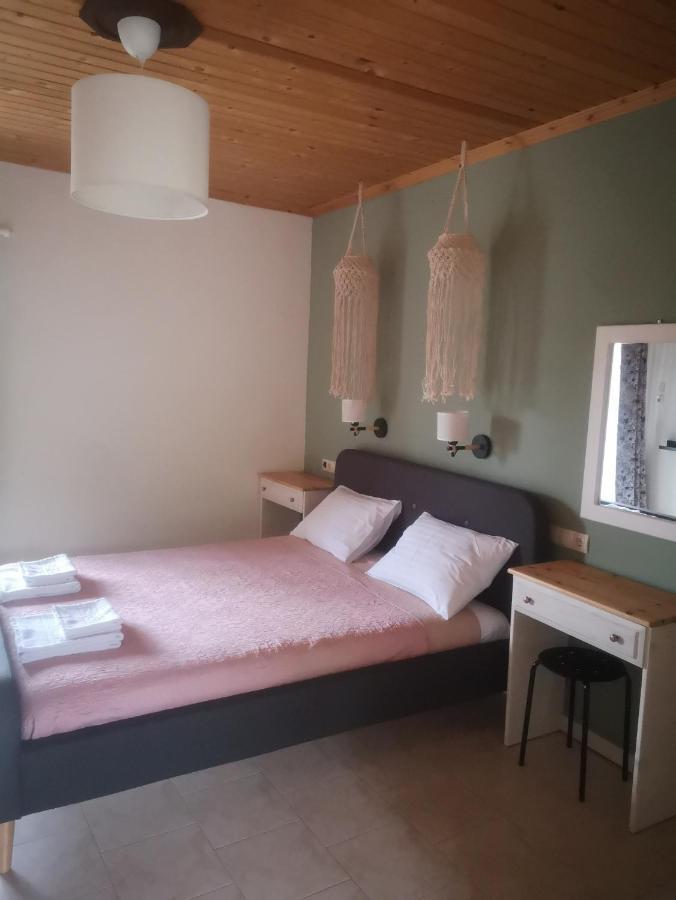 Achillion B&B Paralía Skotínis Exteriér fotografie