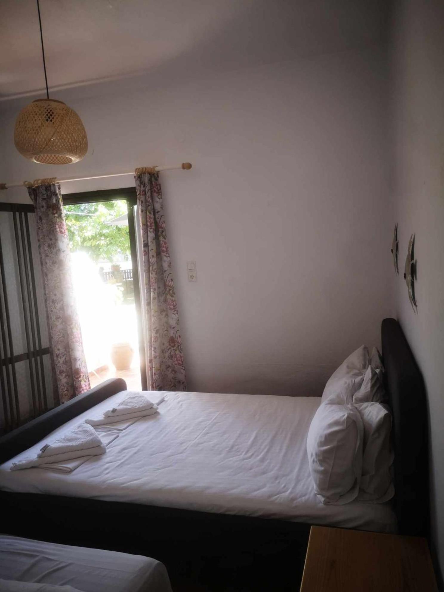 Achillion B&B Paralía Skotínis Exteriér fotografie